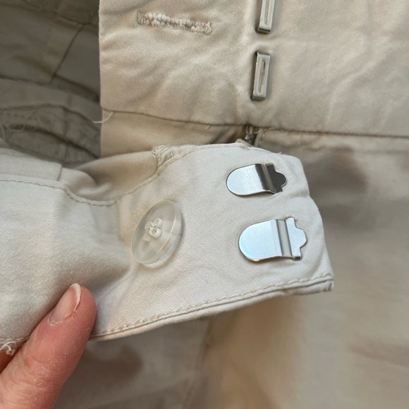 Nautica Women's Tan Shorts size 4 - Picture 4 of 6